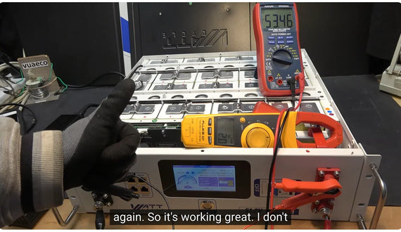 How to Add an Extra Battery to Power Station through the Solar Input Port?